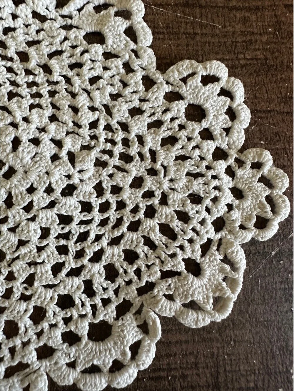 Hand Crocheted Oval Doily Ivory Floral Scalloped Lace Table Mat 12x6